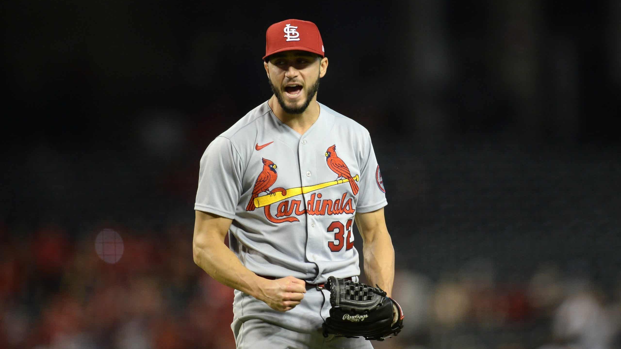 White Sox sign Daniel Ponce de Leon to minors deal Sox On 35th